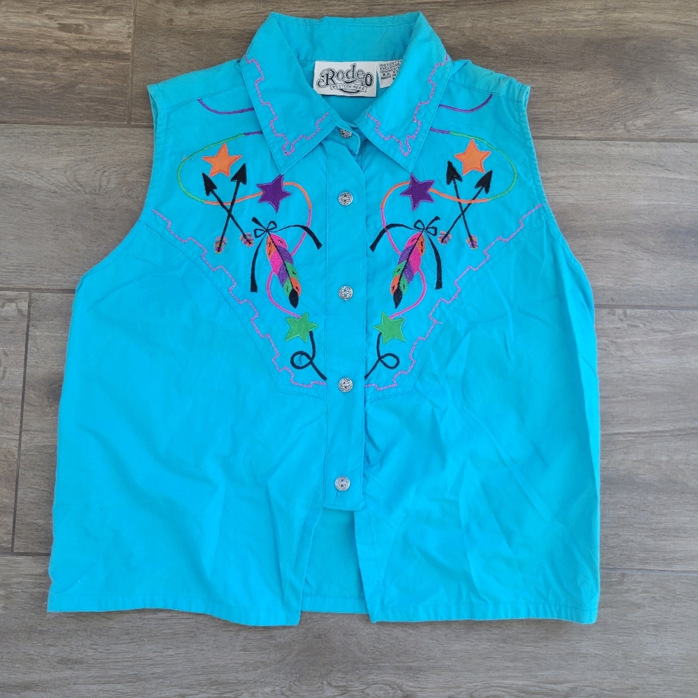 Vintage 90s Rodeo Western Wear Embroidered Crop Top Blue Arrows Feathers M